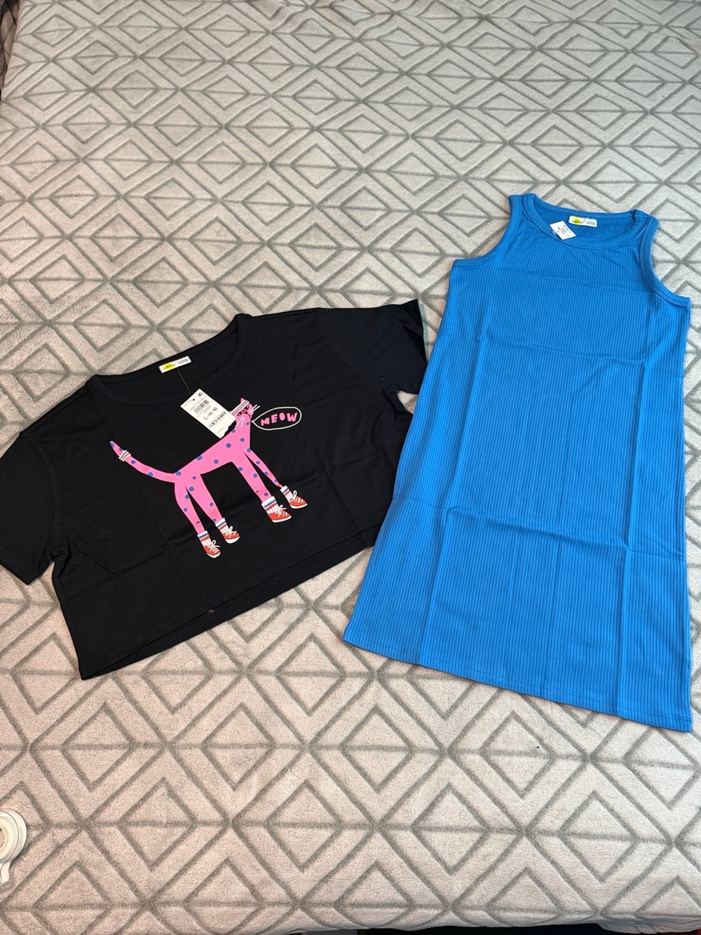 Epic Threads Black Short Sleeve T-Shirt with Pink Polka Dot Cat Graphic & dress